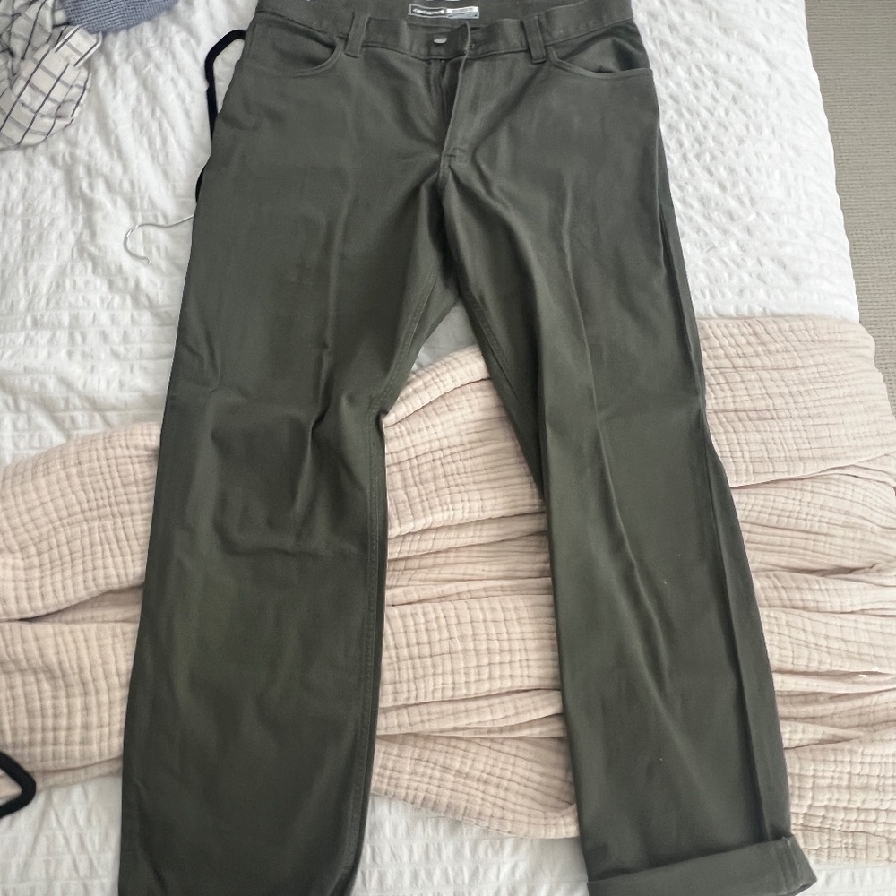 Carhartt Men's Rugged Flex Relaxed Fit Canvas 5Pocket Work Pant size 35 x 32